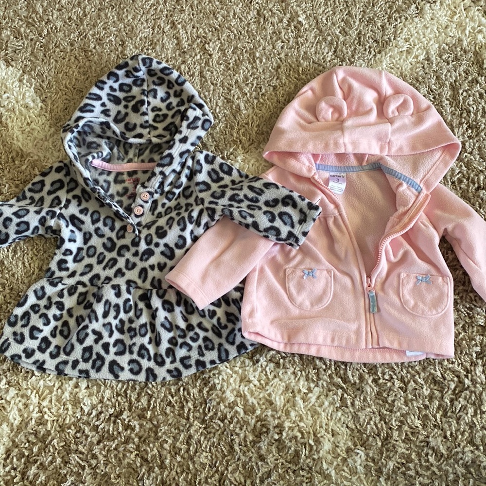 Bundle of 2 baby girl jackets. 3 months size